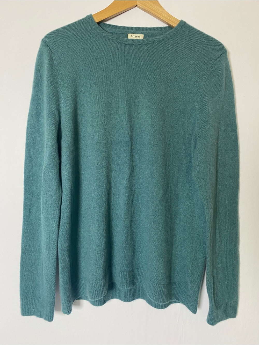 L.L. Bean Women's Classic Cashmere Crewneck Teal Green 1X Fitted - Picture 2 of 8